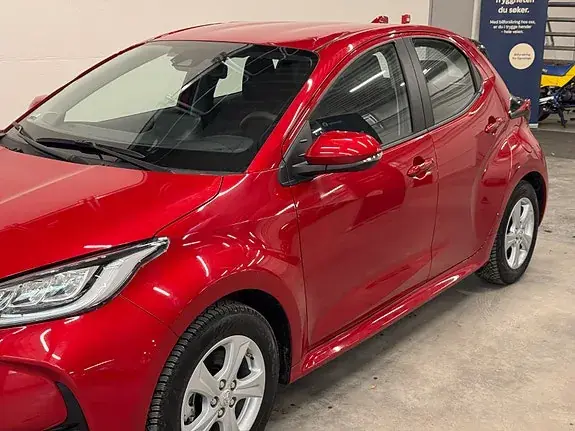 Toyota Yaris 2023 photo 4