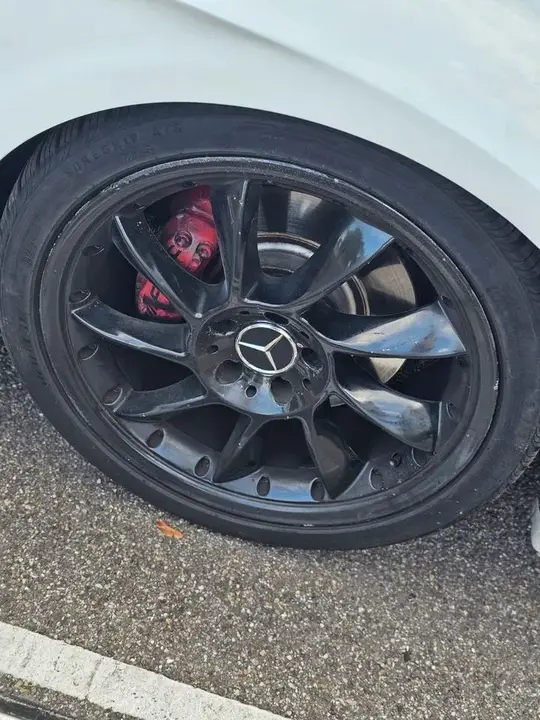 Mercedes-Benz Cls 500