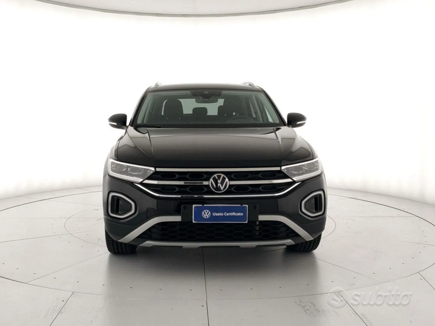 Volkswagen T-Roc 2024 photo 2