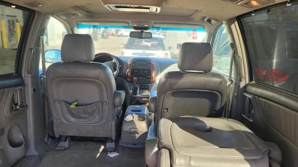 Toyota Sienna 2007 photo 4