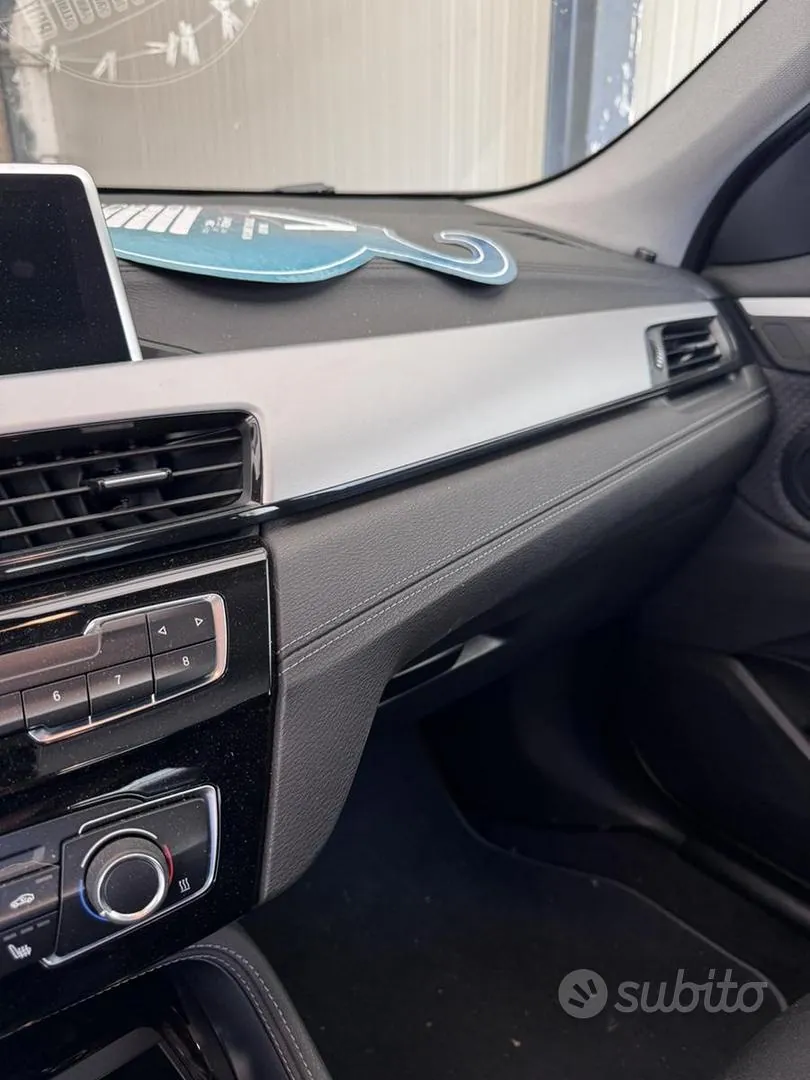 BMW X2 2023 photo 2