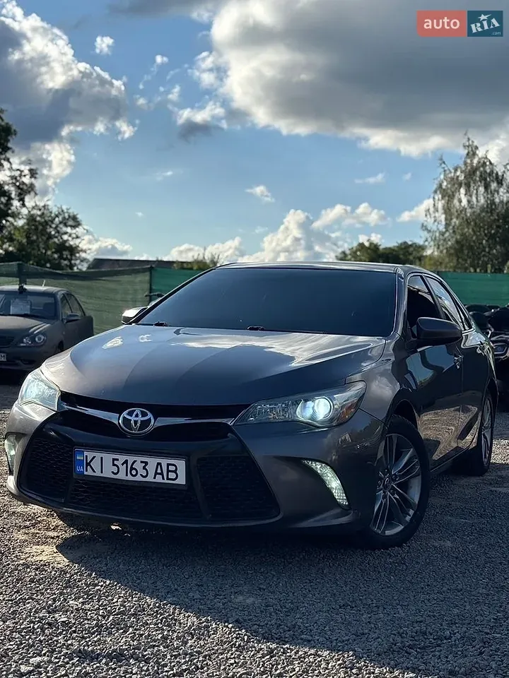 Toyota Camry 2014 photo 2