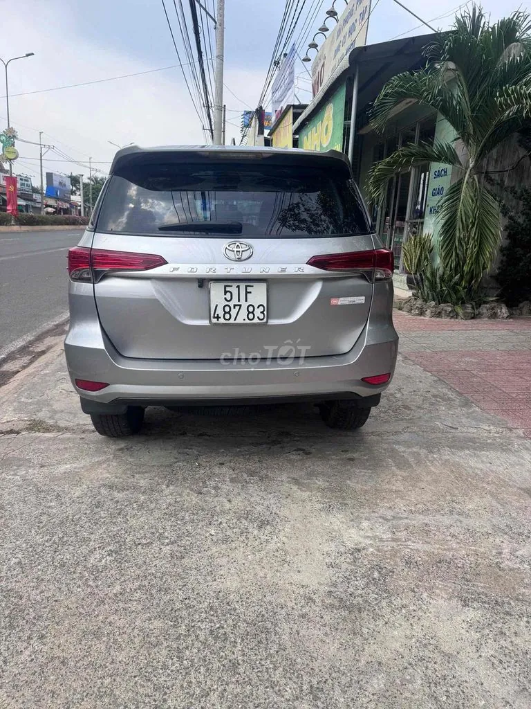 Toyota Fortuner 2017 photo 3