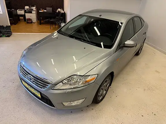Ford Mondeo 2010 photo 2