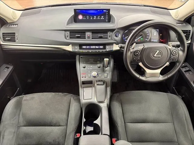 Toyota Ct200H 2020 photo 3