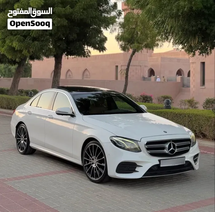 Mercedes-Benz E-Class 2017 photo 2