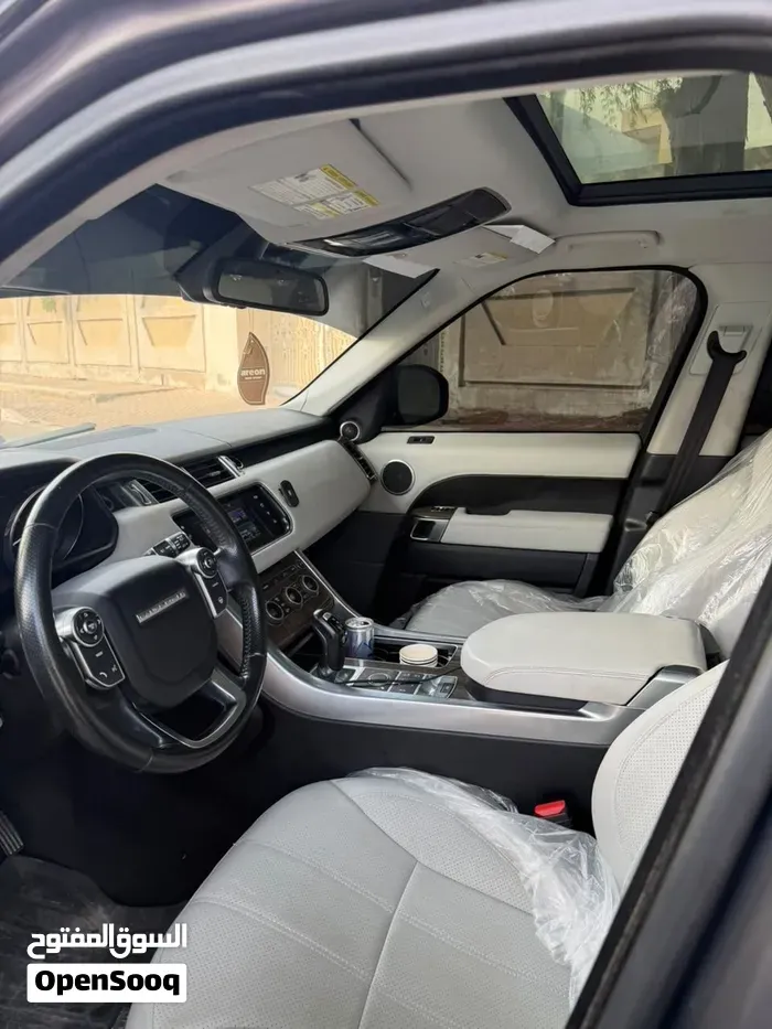 Land Rover Range Rover Sport 2016 photo 3