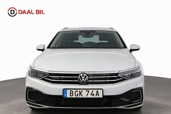 Volkswagen Passat 2021 photo 2