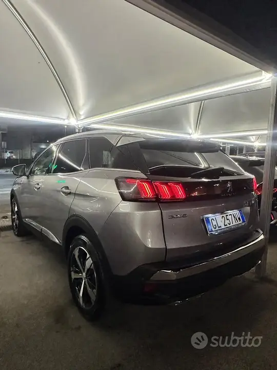Peugeot 3008 2021 photo 2