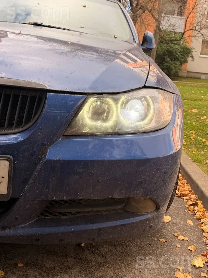 BMW E90 2007 photo 4