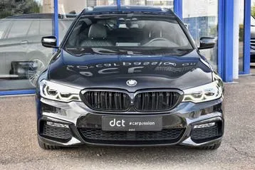 BMW 5 Series 2019 photo 2