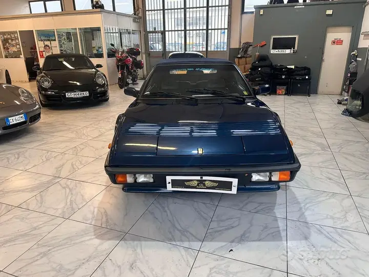 Ferrari Mondial 1984 photo 3