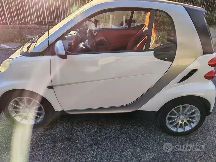 Smart Fortwo 2008 photo 3