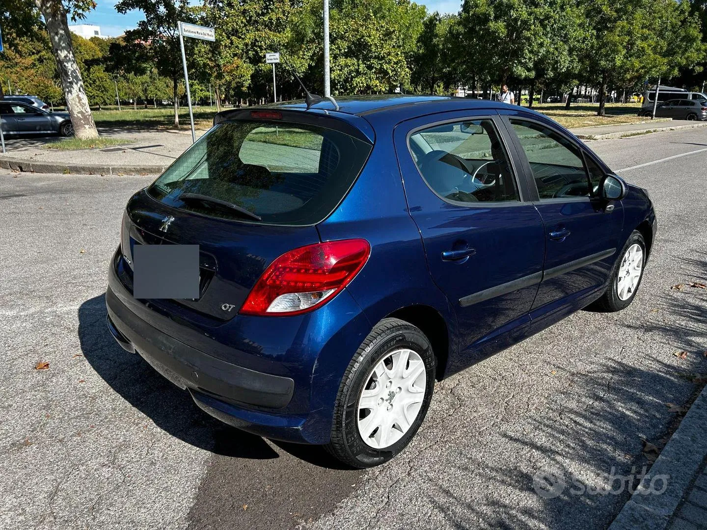 Peugeot 207 2009 photo 3