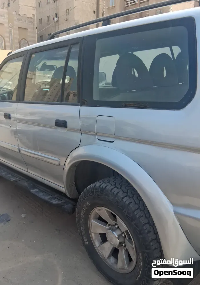 Mitsubishi Nativa