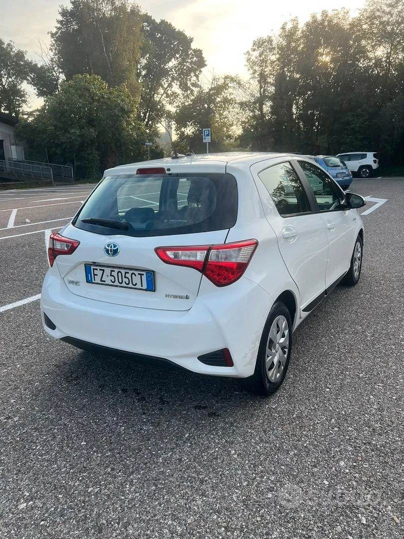 Toyota Yaris 2020 photo 3