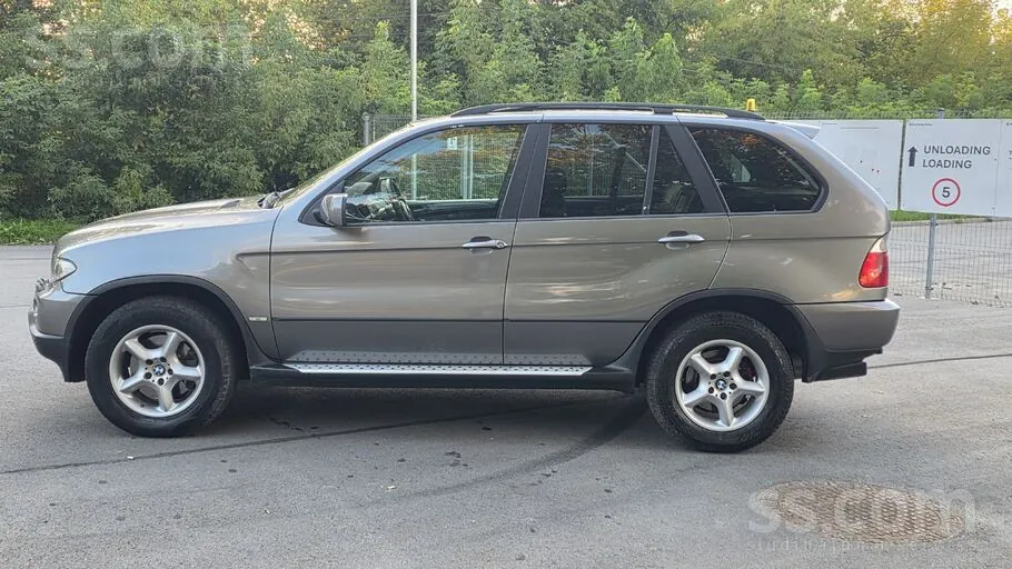 BMW X5 2005 photo 2