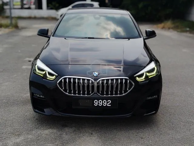 BMW 218I