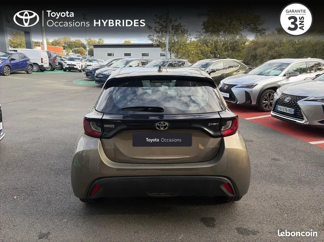 Toyota Yaris 2024 photo 4