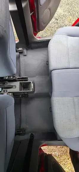 Mitsubishi Space Star 2002 photo 5