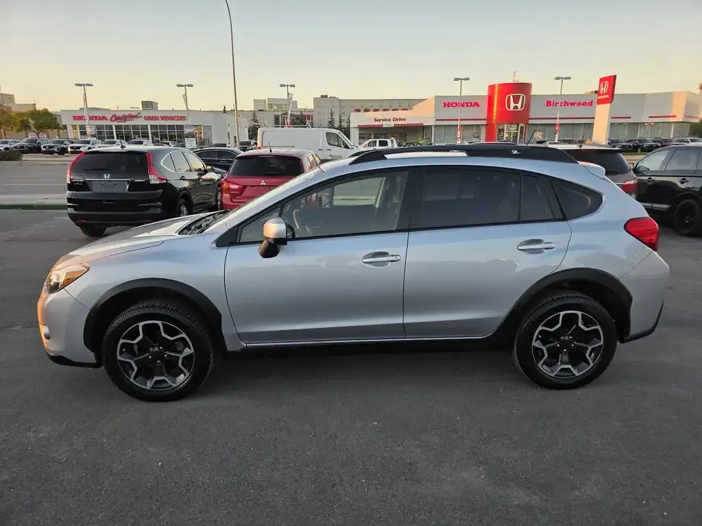 Subaru Xv 2013 photo 3