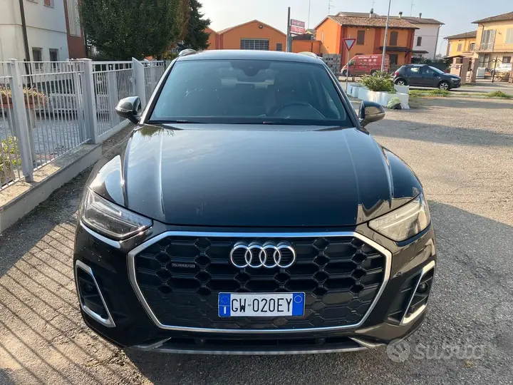 Audi Q5 2024 photo 2