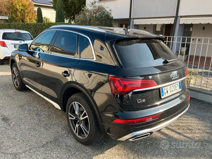 Audi Q5 2024 photo 3