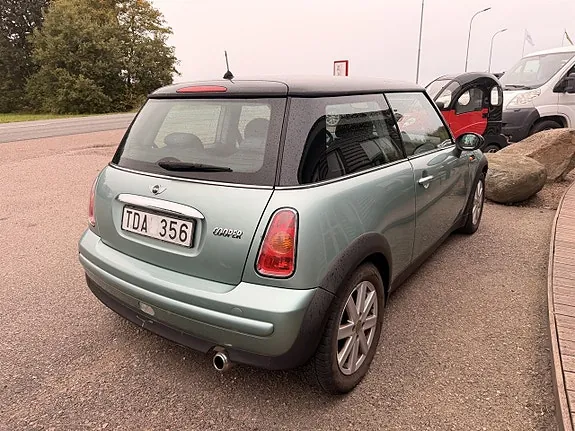 Mini Cooper 2002 photo 4