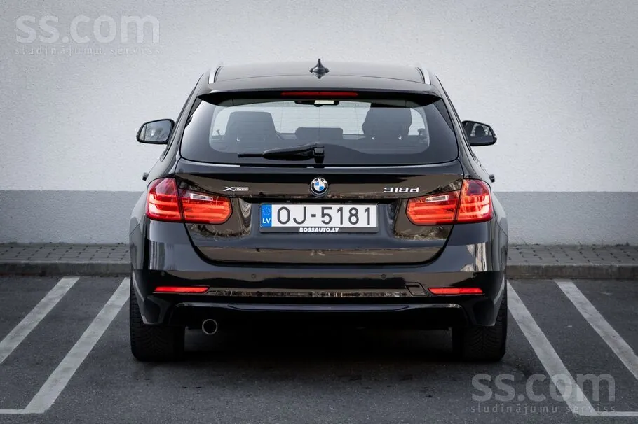 BMW 318D 2013 photo 5