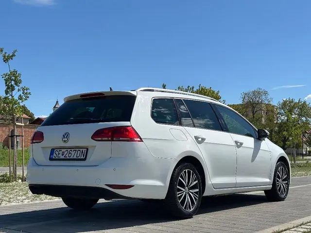 Volkswagen Golf Variant 2016 photo 4