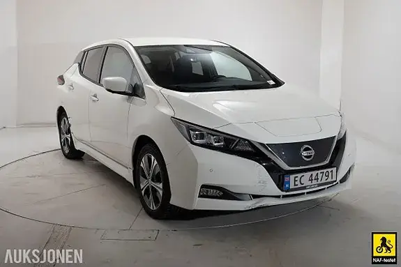 Nissan Leaf 2021 photo 3