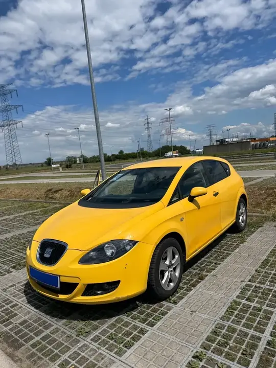 Seat Leon 2008 photo 2