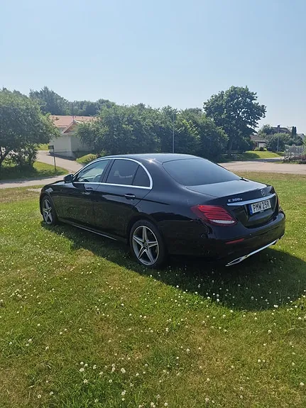 Mercedes-Benz E300 E 2019 photo 2