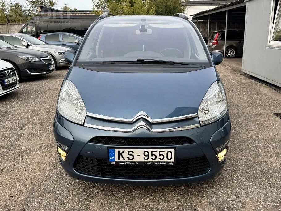 Citroen C4 Grand Picasso 2010 photo 2