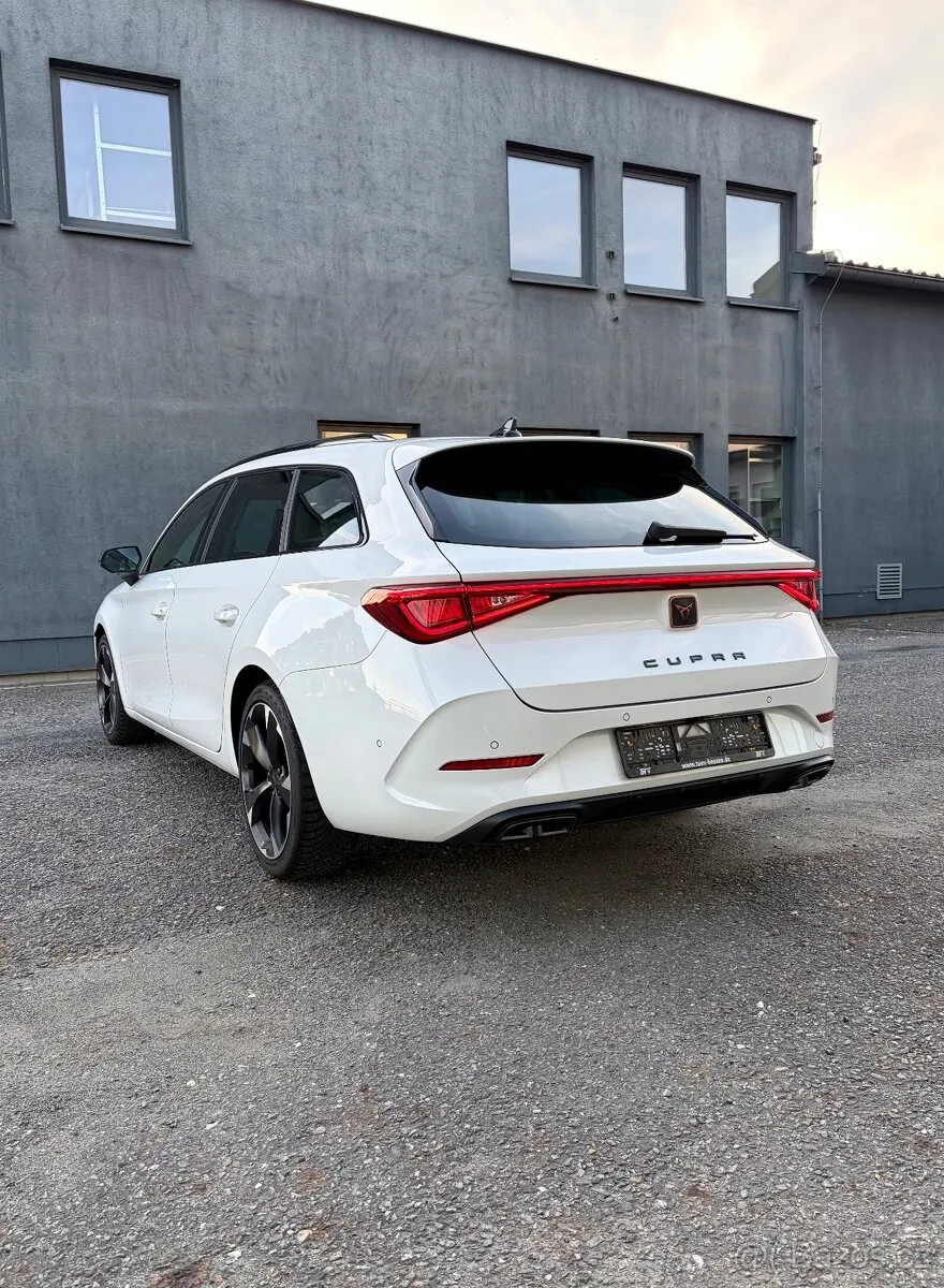 Cupra Leon 2024 photo 5