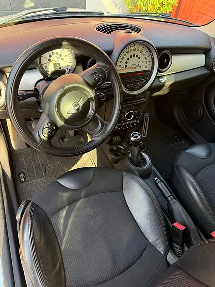 Mini One 2014 photo 5