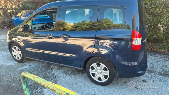 Ford Tourneo Courier 2016 photo 3