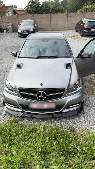 Mercedes-Benz C200 Amg