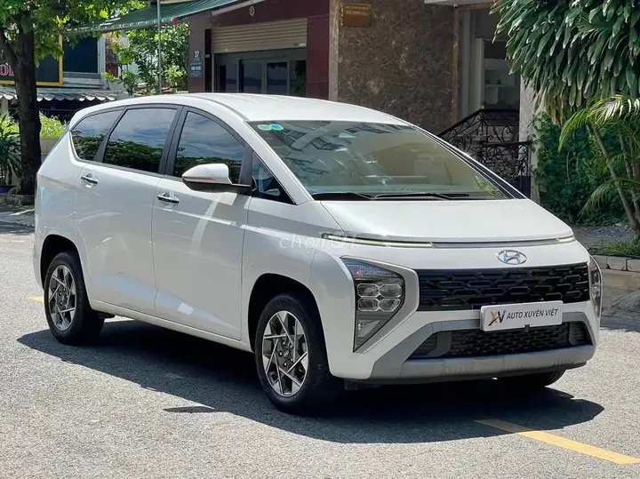 Hyundai Stargazer 2022 photo 2