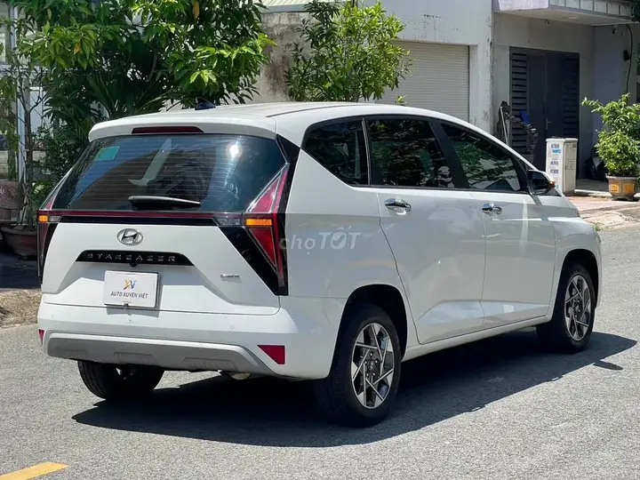 Hyundai Stargazer 2022 photo 4
