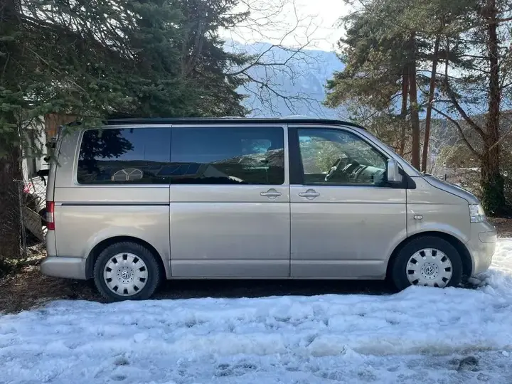 Volkswagen Caravelle 2007 photo 3