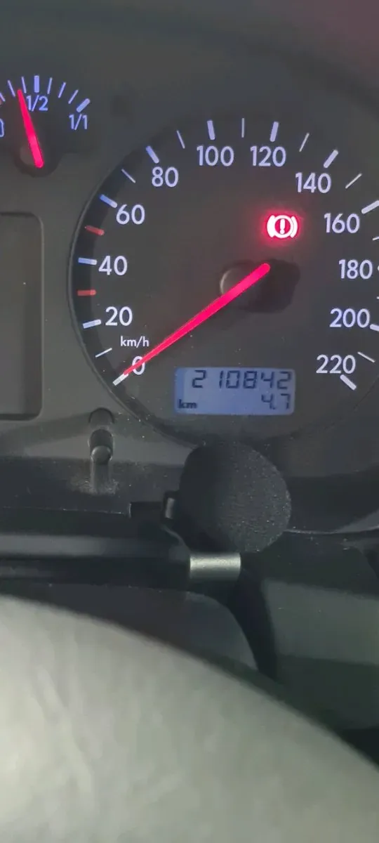 Volkswagen Golf 2000 photo 2