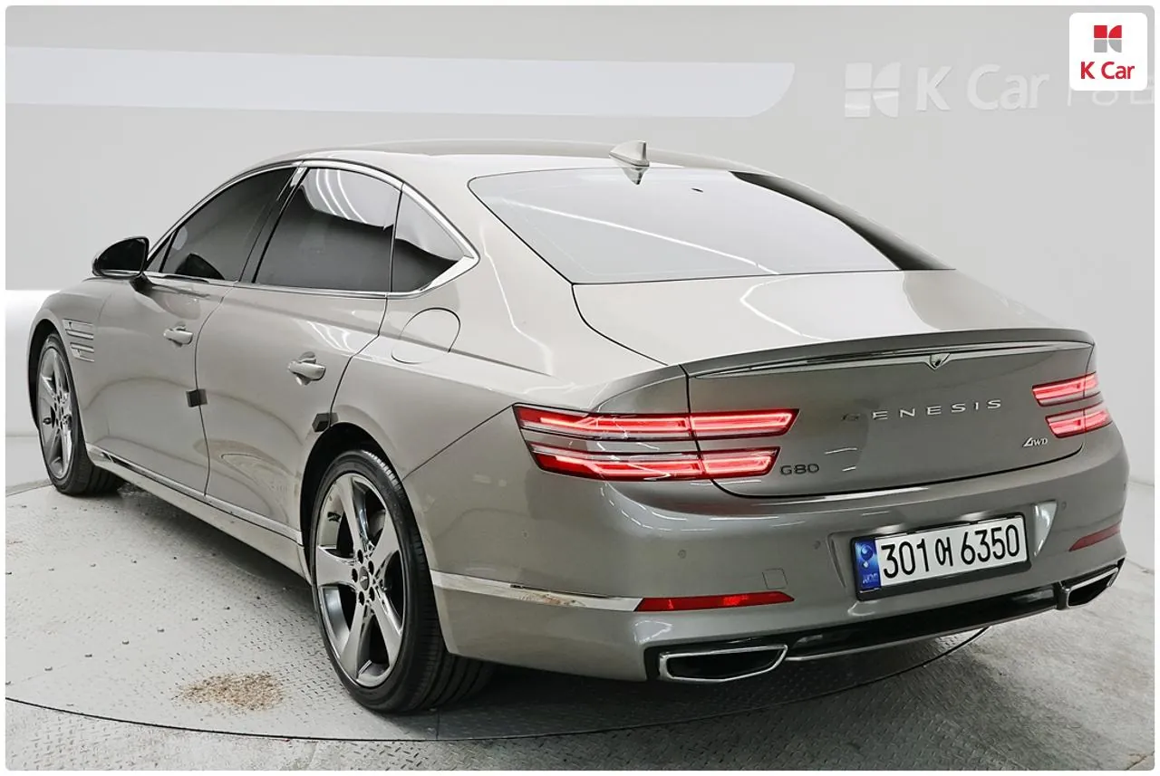 Genesis G80 2022 photo 2