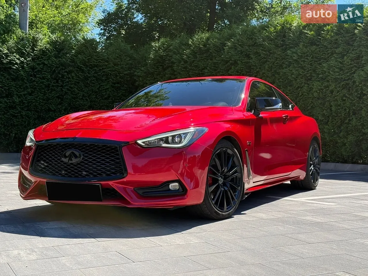 Infiniti Q60