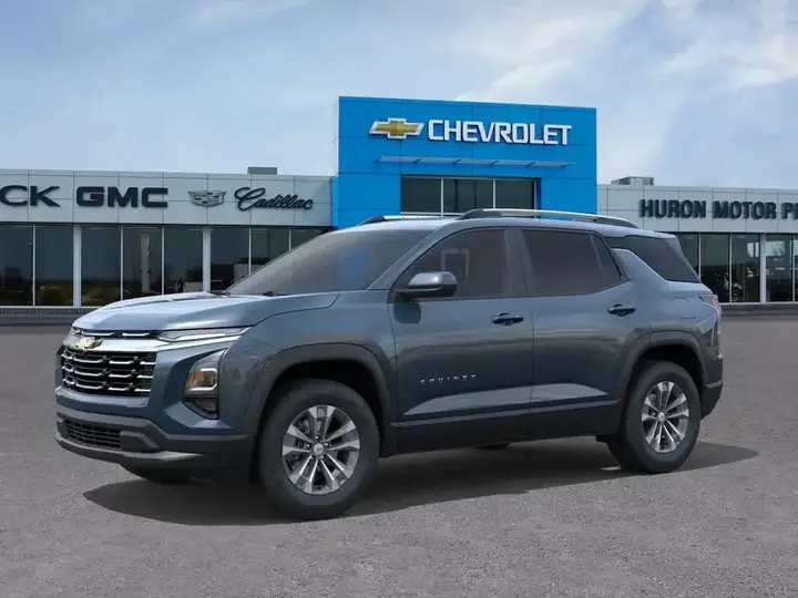 Chevrolet Equinox 2026 photo 2
