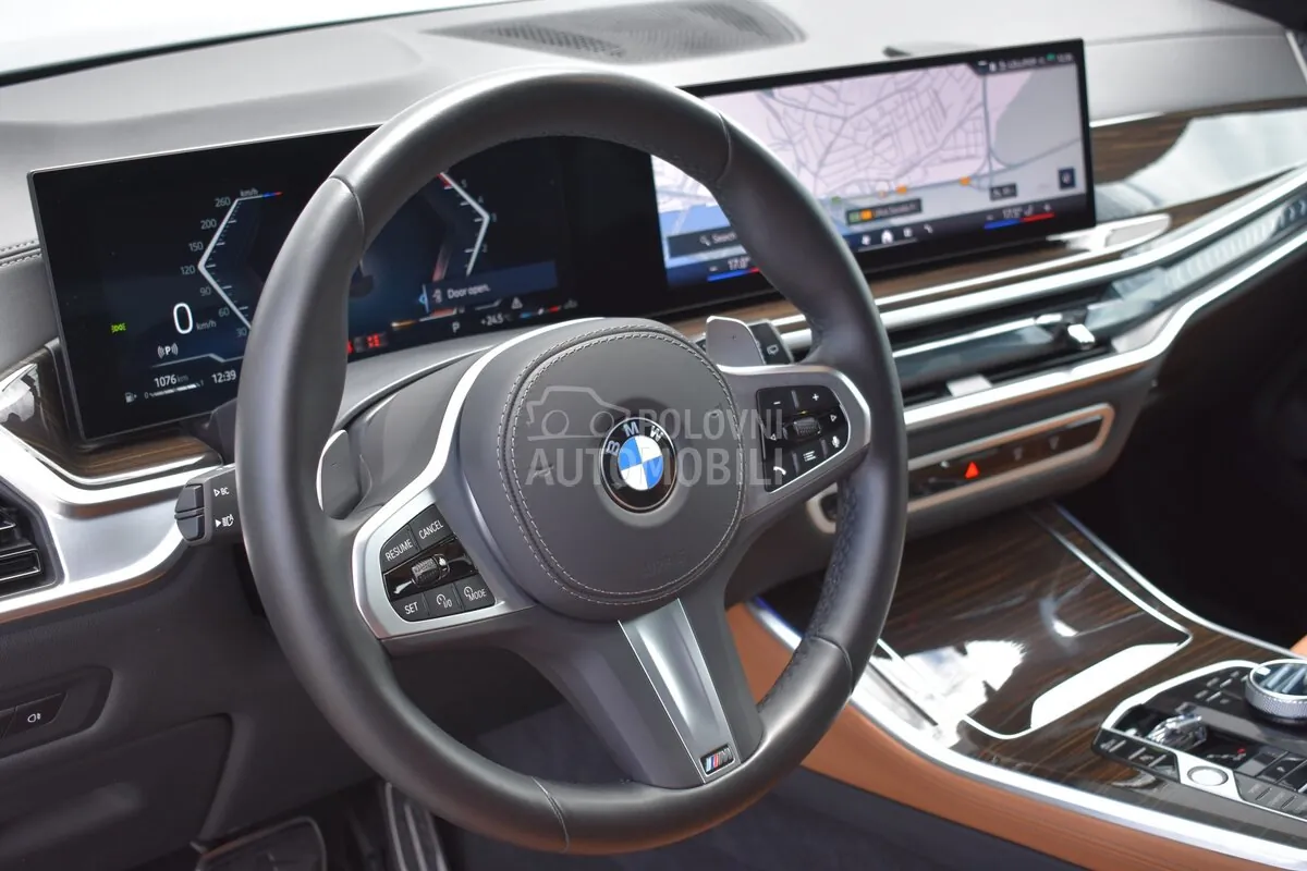 BMW X5 2025 photo 4