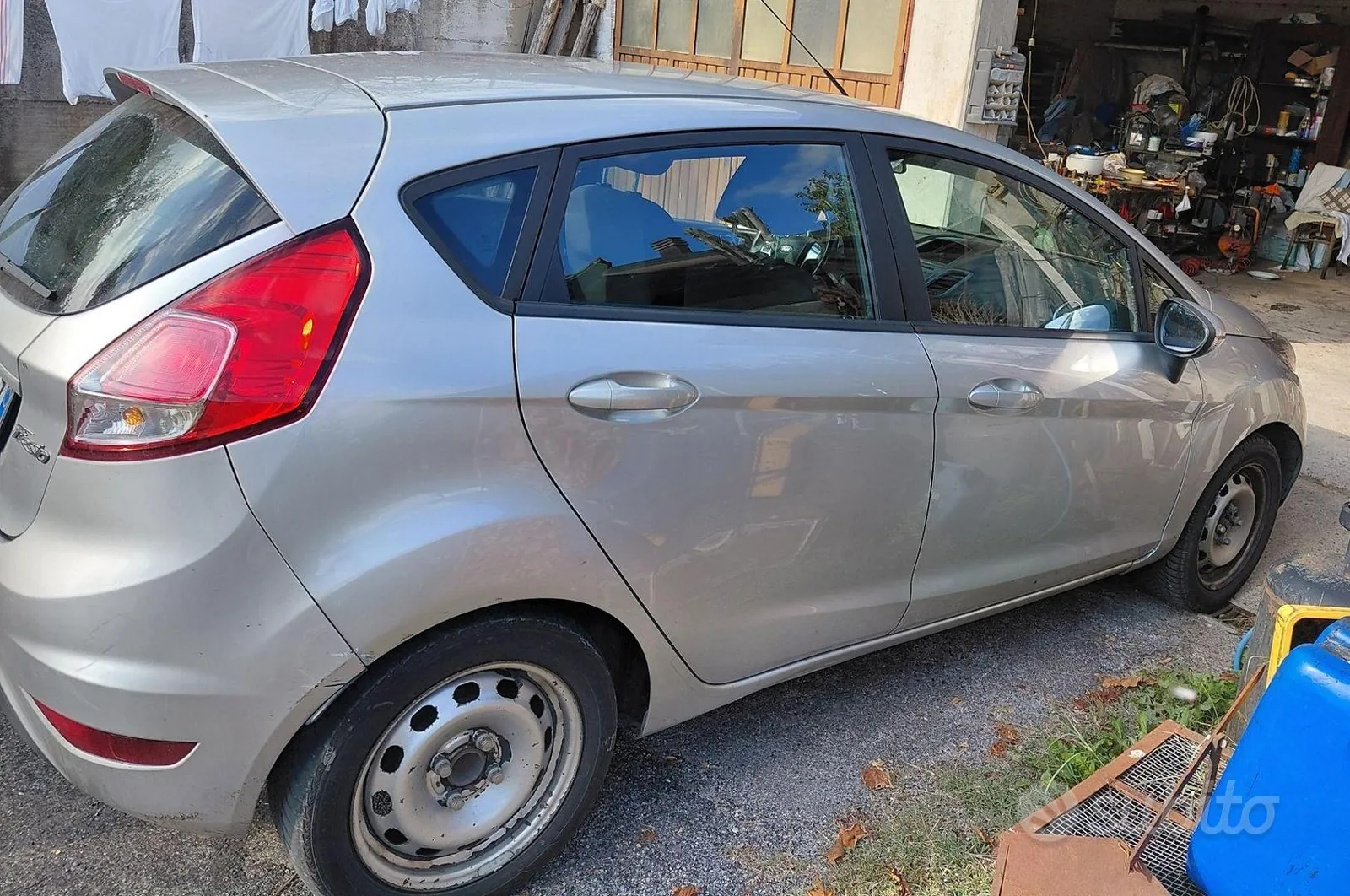 Ford Fiesta 2013 photo 4