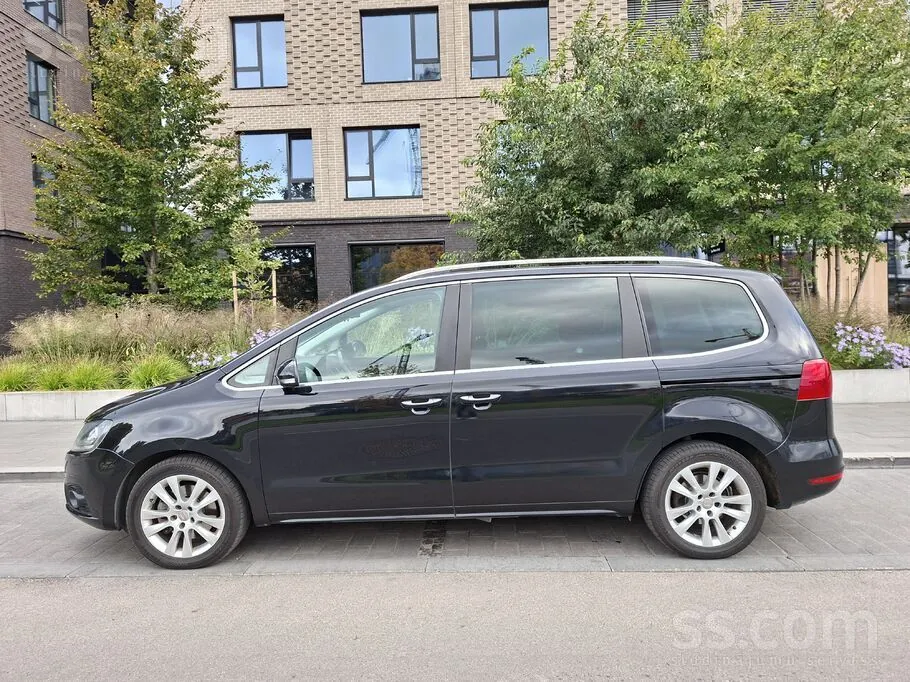 Seat Alhambra 2011 photo 5