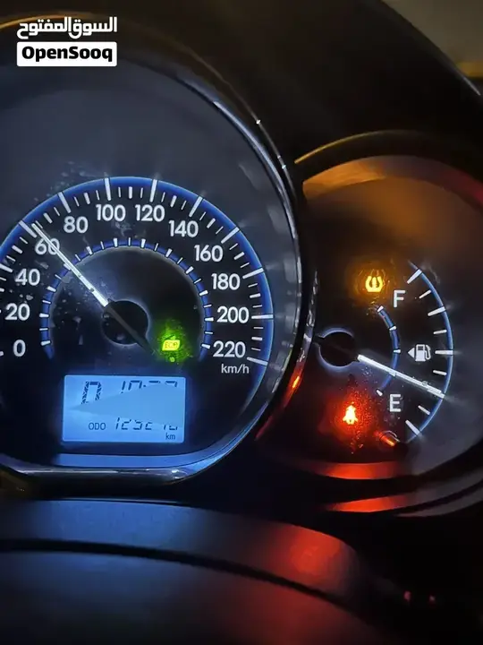 Toyota Yaris 2017 photo 3