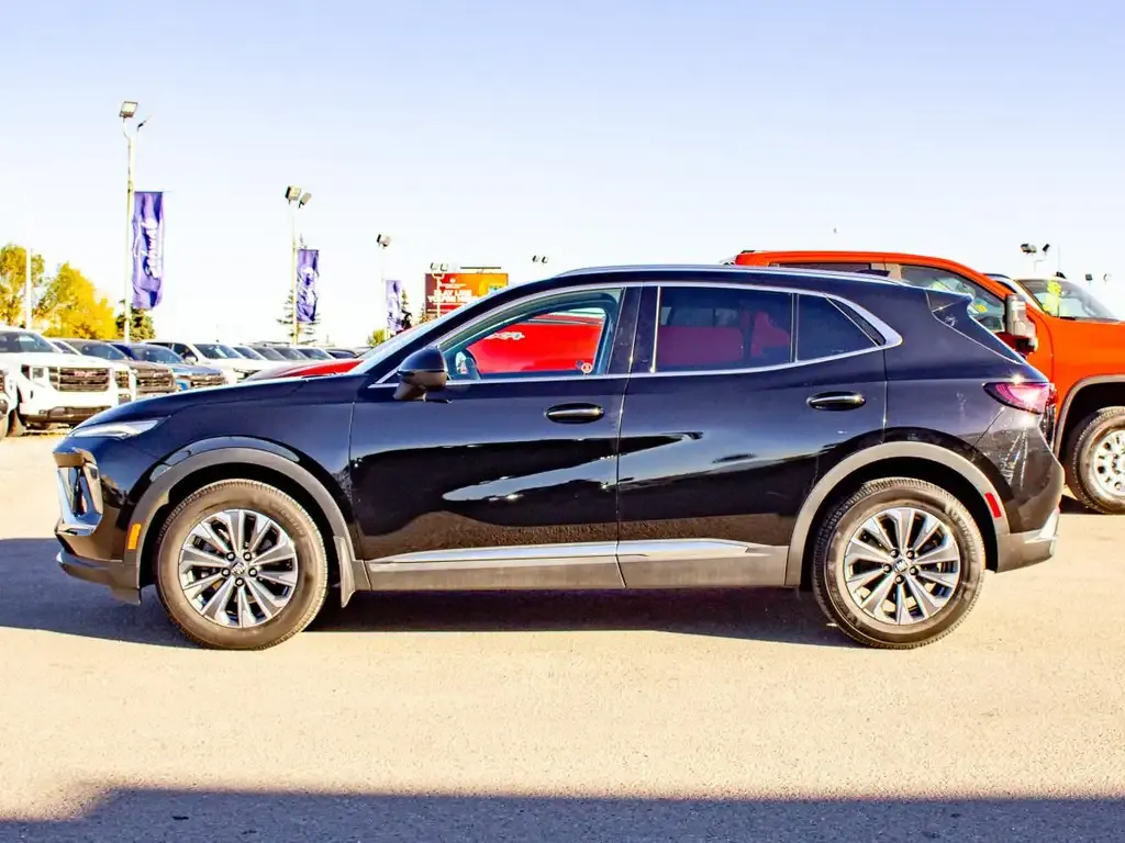 Buick Envision 2024 photo 2
